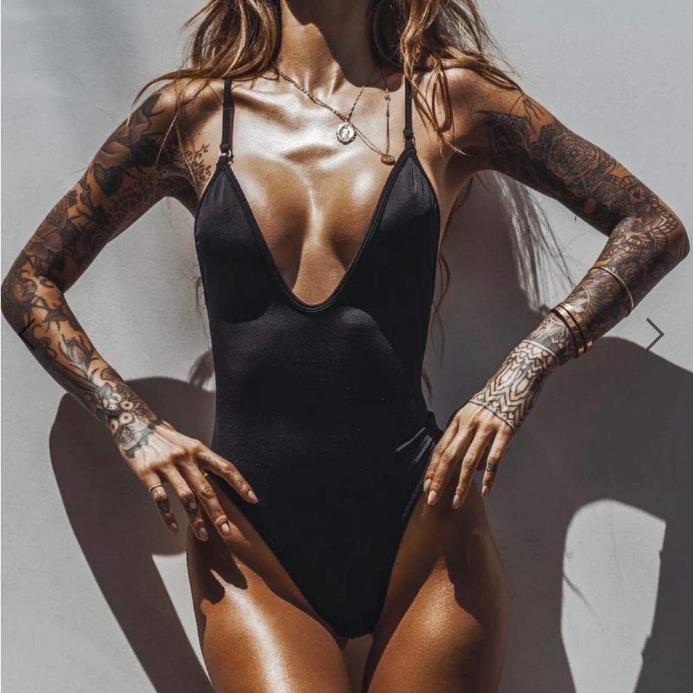 Gooseberry black one-piece swimsuit